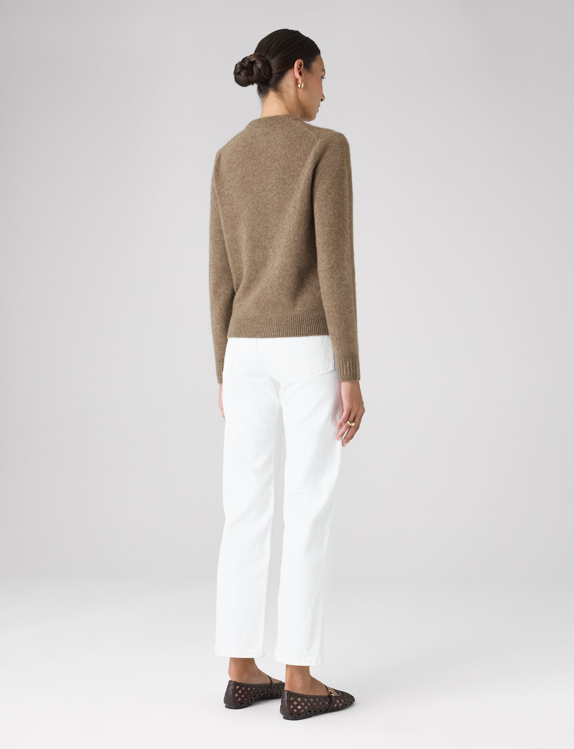 Mull Crew: Yak Wool, Coffee