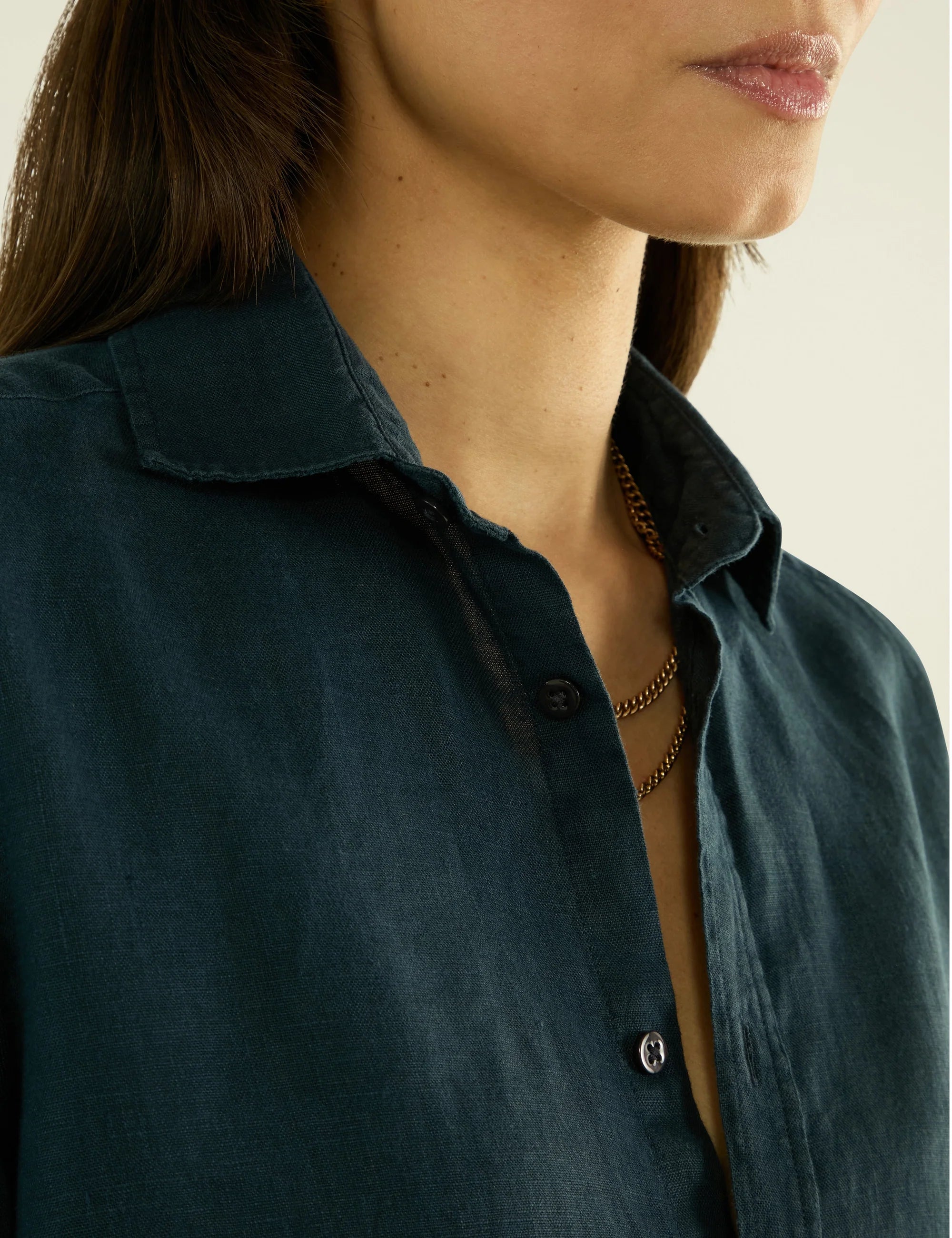 The Classic: Linen, Navy Blue