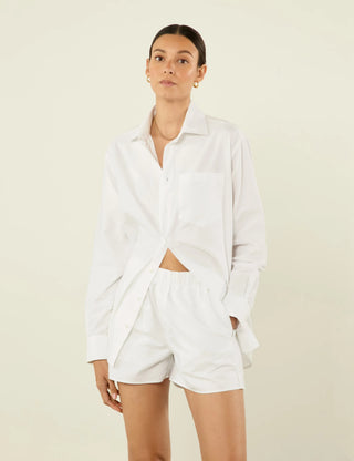 The Boxer: Oxford, White