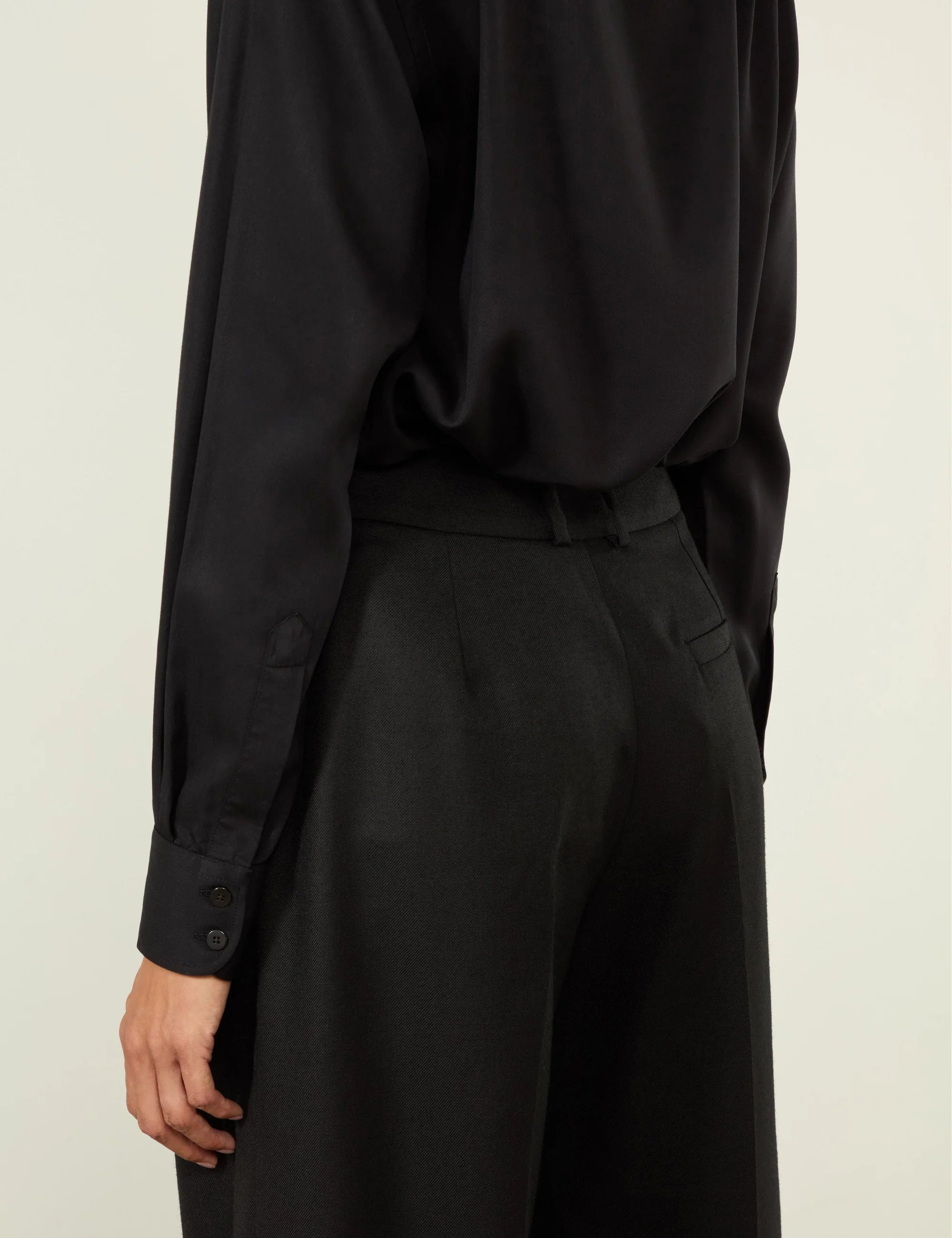 The Boyfriend: TENCEL™ Lyocell, Black