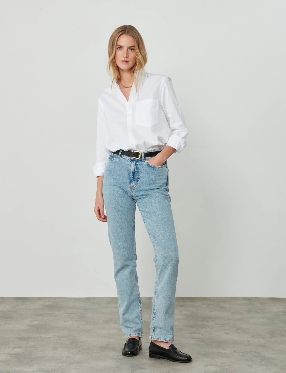 The Classic: Weave, White