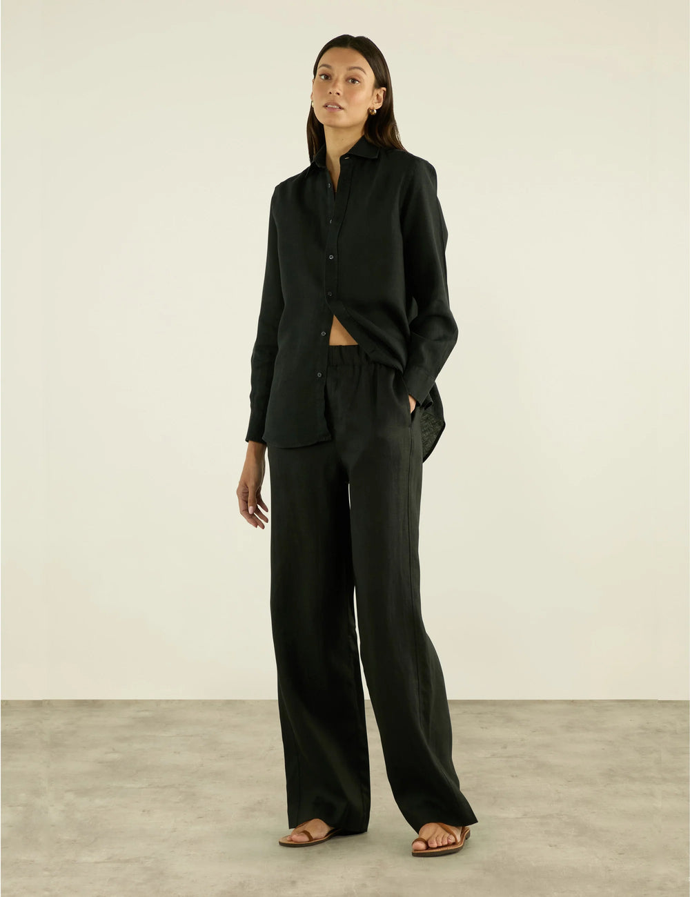 The Palazzo: Linen, Black