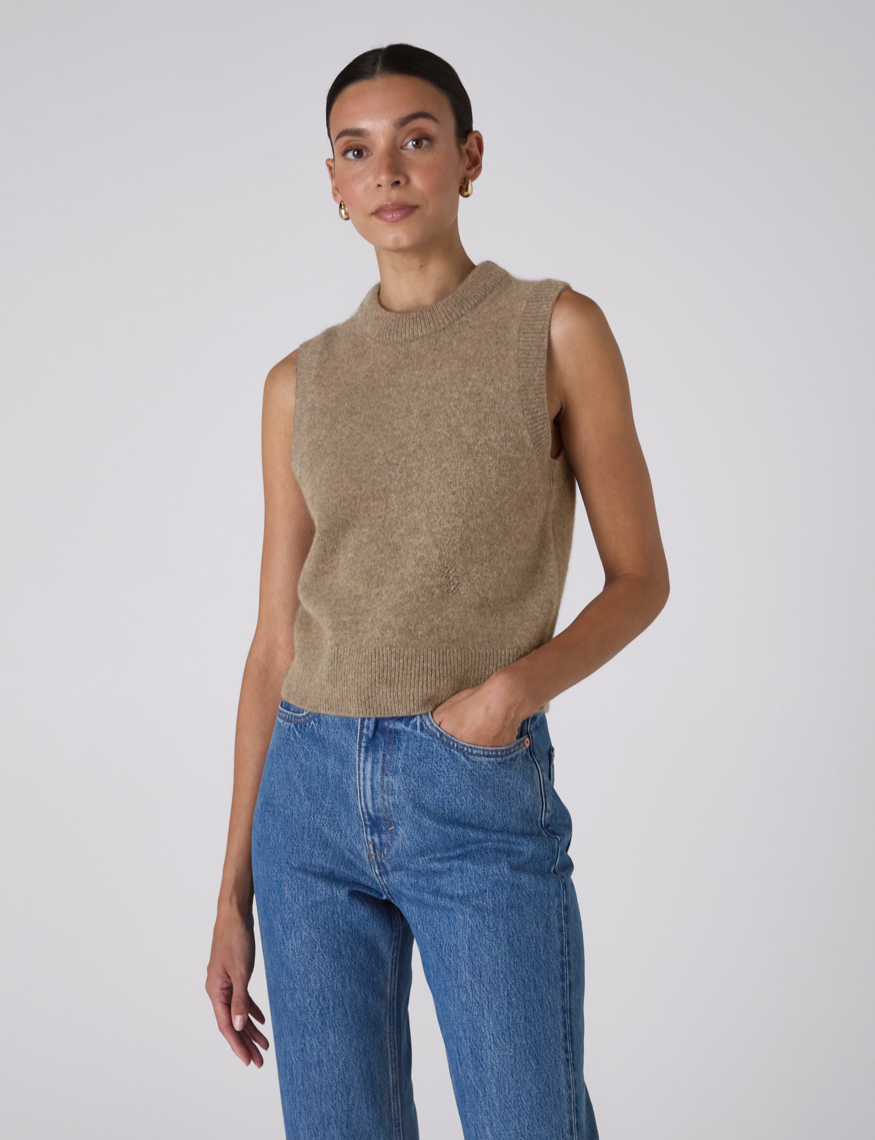 The Coffee Twin Set – With Nothing Underneath