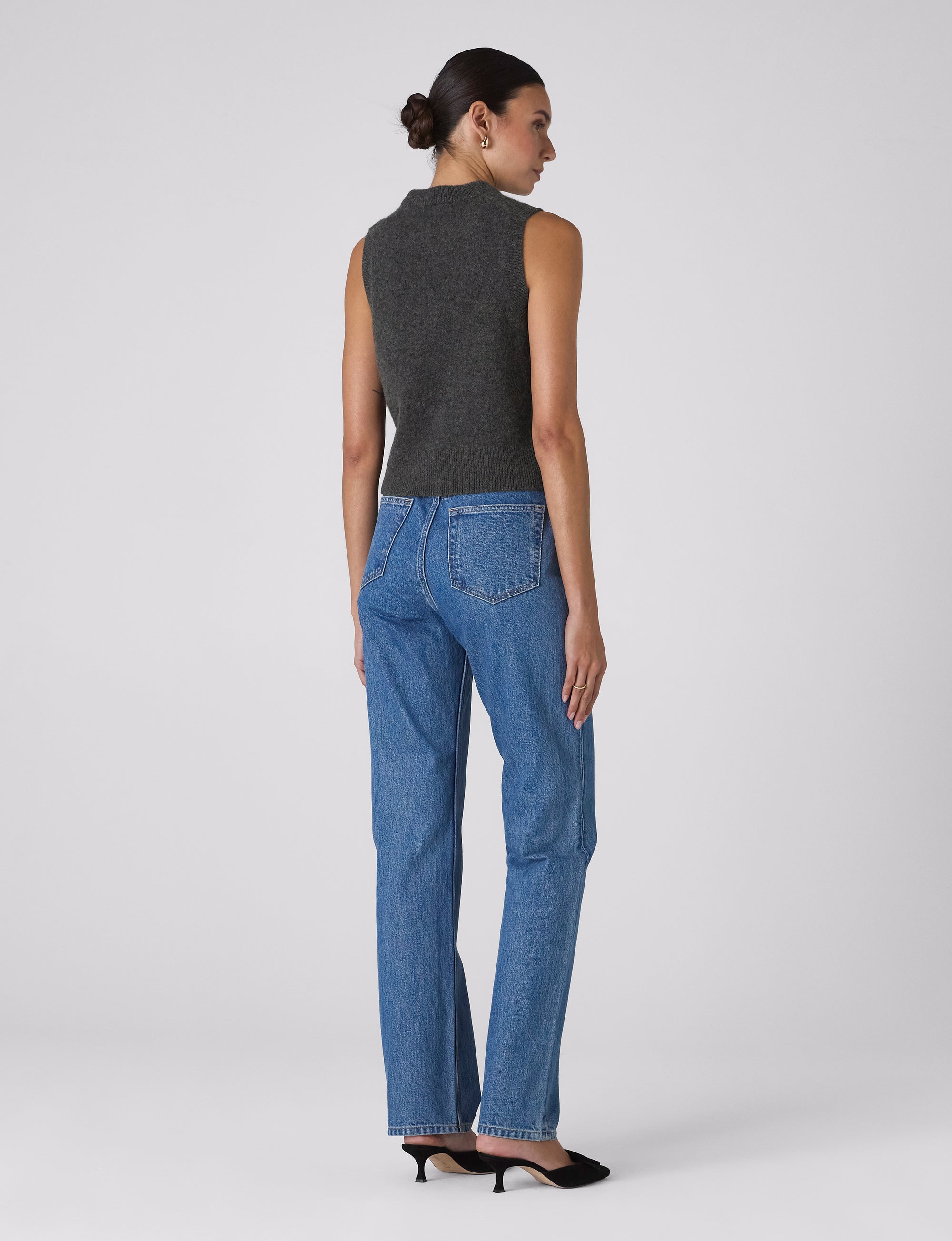 Skye Vest: Yak Wool, Dark Grey Melange