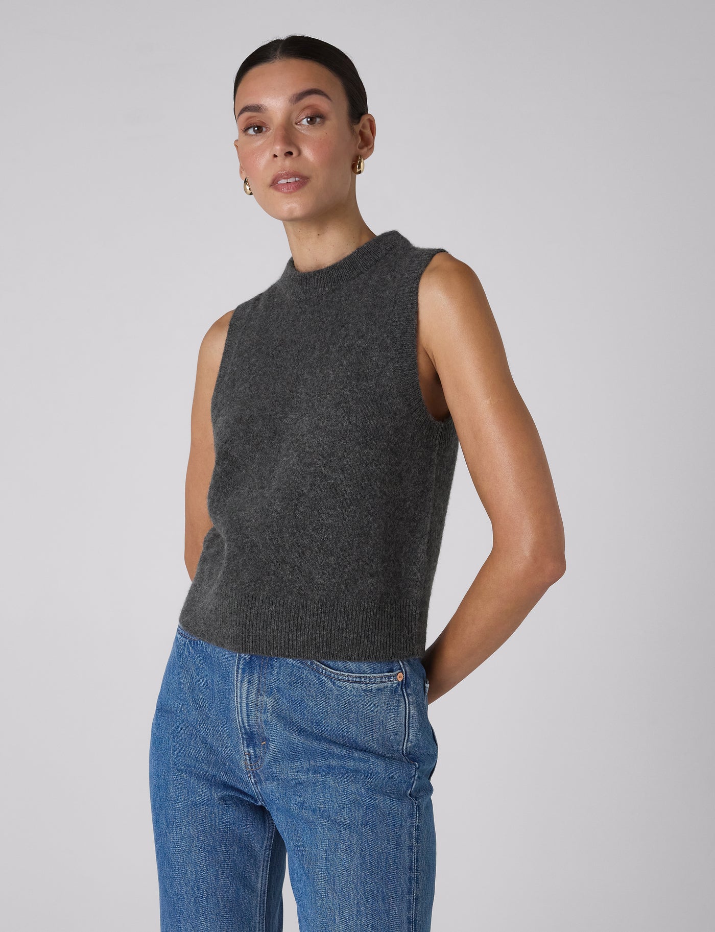 Skye Vest: Yak Wool, Dark Grey Melange