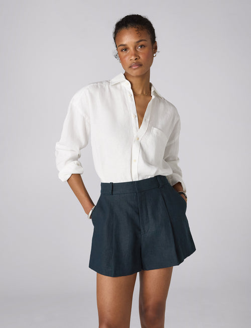 Penn Tailored Short: Linen, Navy
