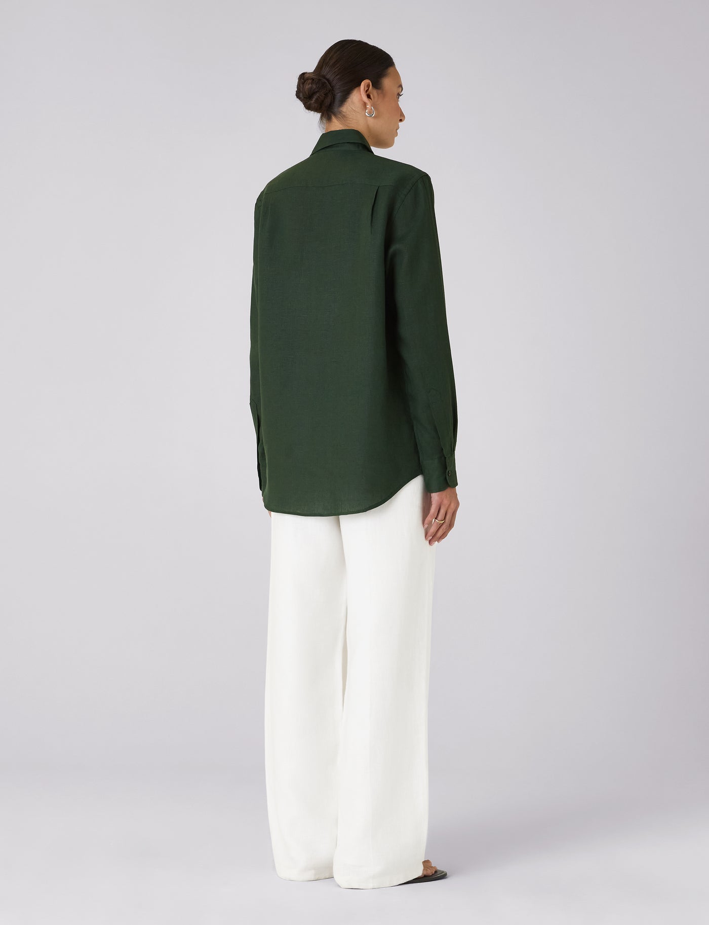 The Boyfriend: Linen, Hunter Green