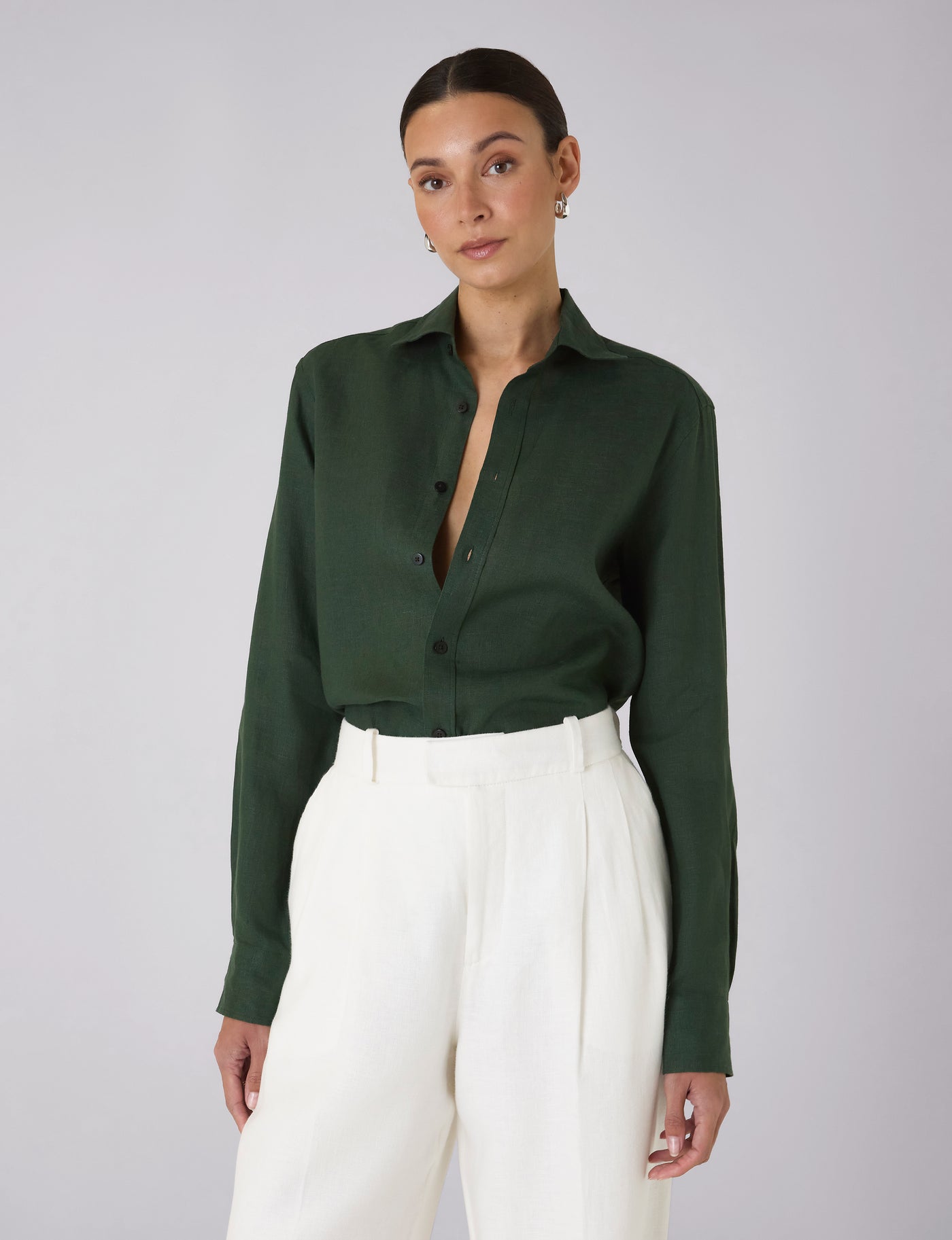 The Boyfriend: Linen, Hunter Green