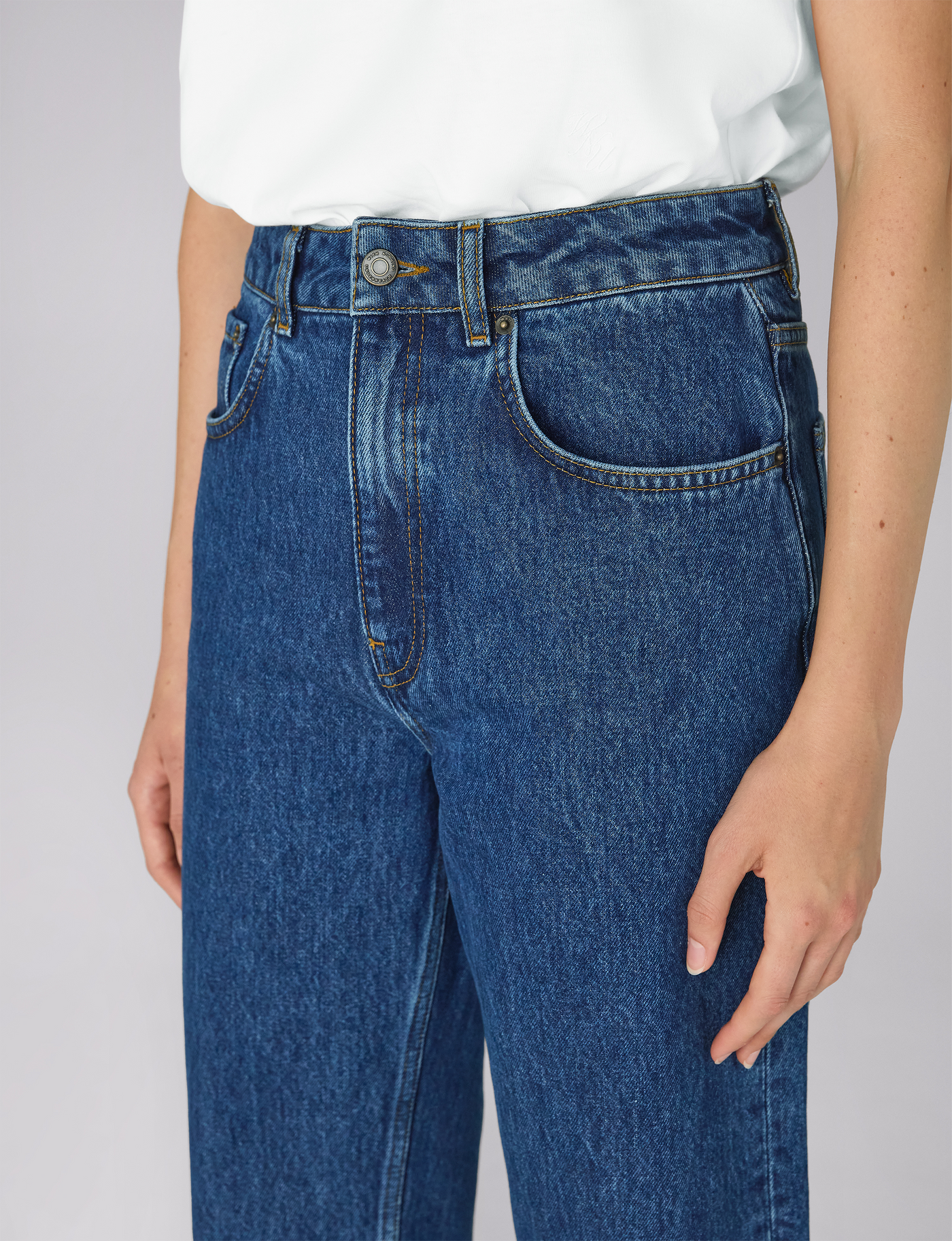 Crawford Jeans: Straight Leg - High Waist, Mid Blue