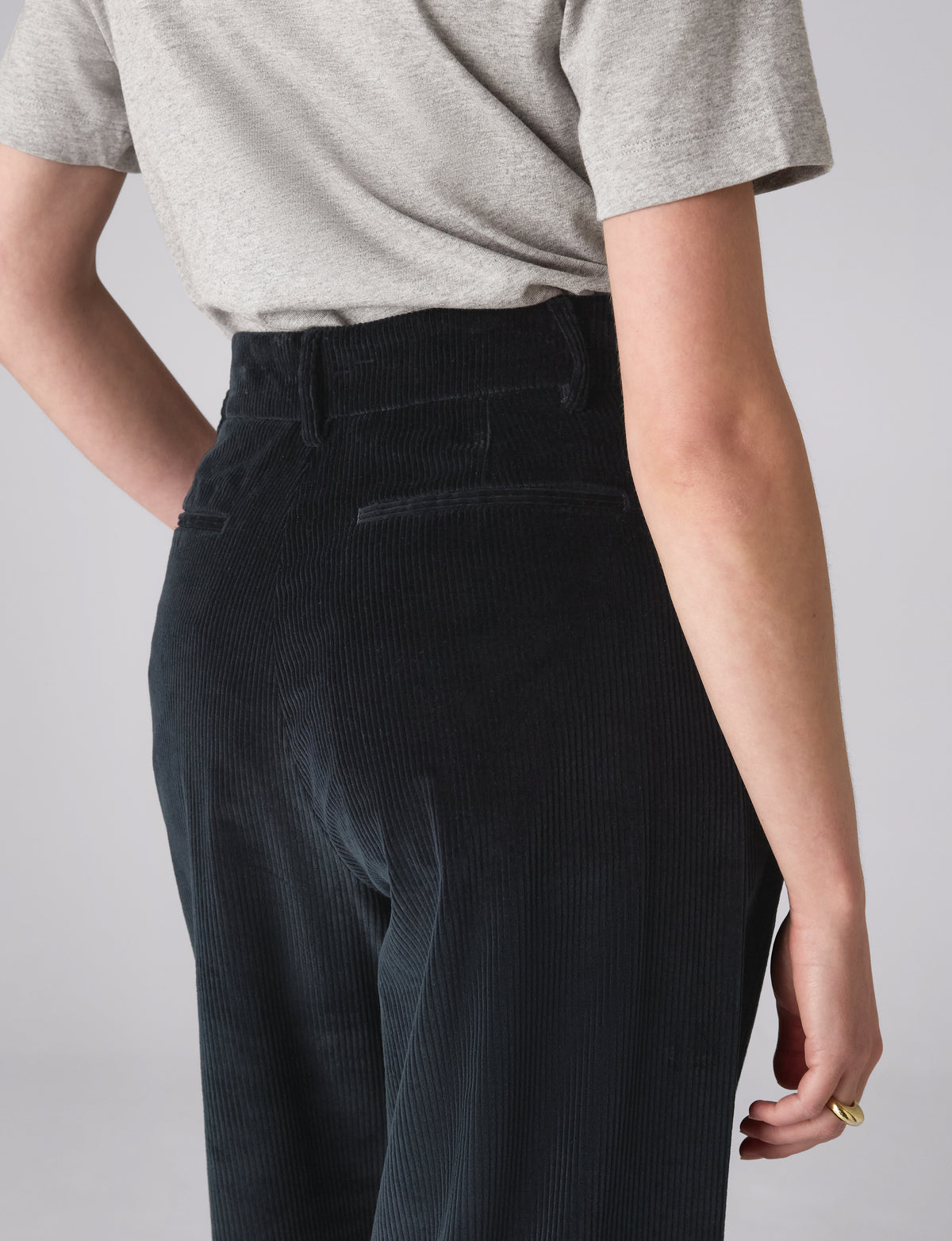 Alba Trouser: Corduroy, Navy